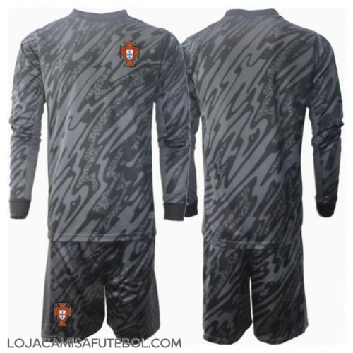 Camisa de Futebol Portugal Goleiro Equipamento Secundário Infantil Europeu 2024 Manga Comprida (+ Calças curtas)